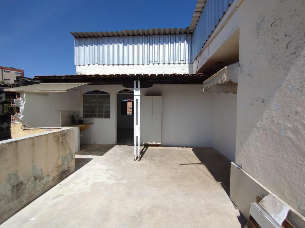 Casa, São Cristóvão, 2 Quartos, 0 Vaga