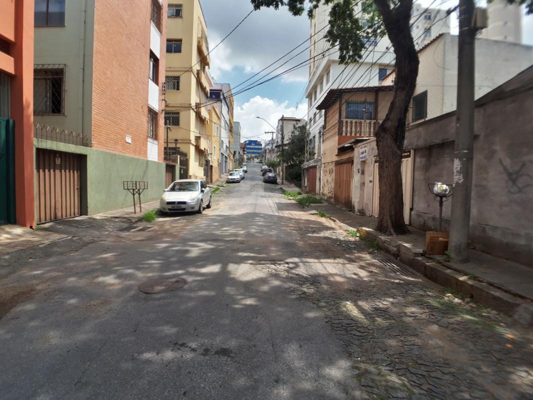Andar, Floresta, 0 Quarto, 0 Vaga