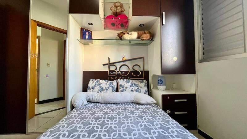 Apartamento, Sagrada Família, 3 Quartos, 2 Vagas, 1 Suíte