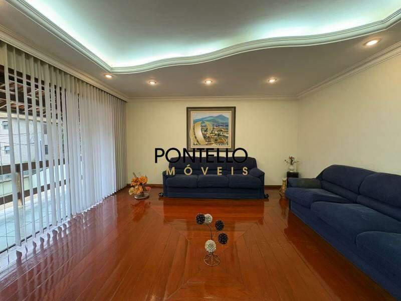 Casa, Dona Clara, 3 Quartos, 4 Vagas, 1 Suíte