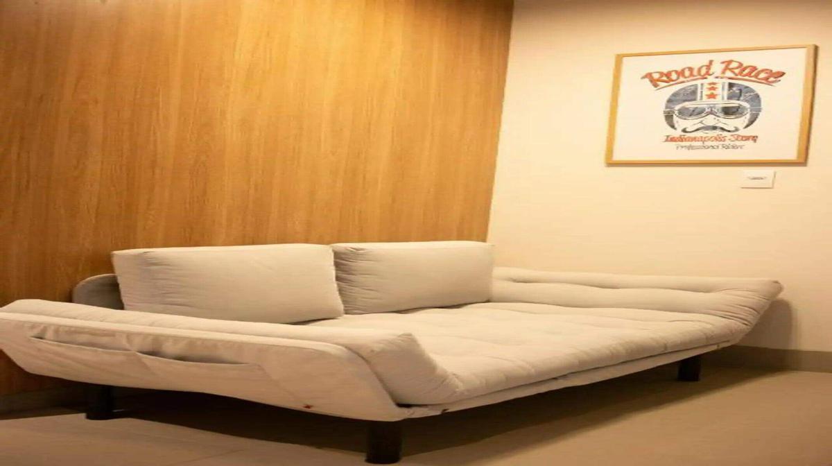 Apartamento, Santa Mônica, 1 Quarto, 0 Vaga, 1 Suíte