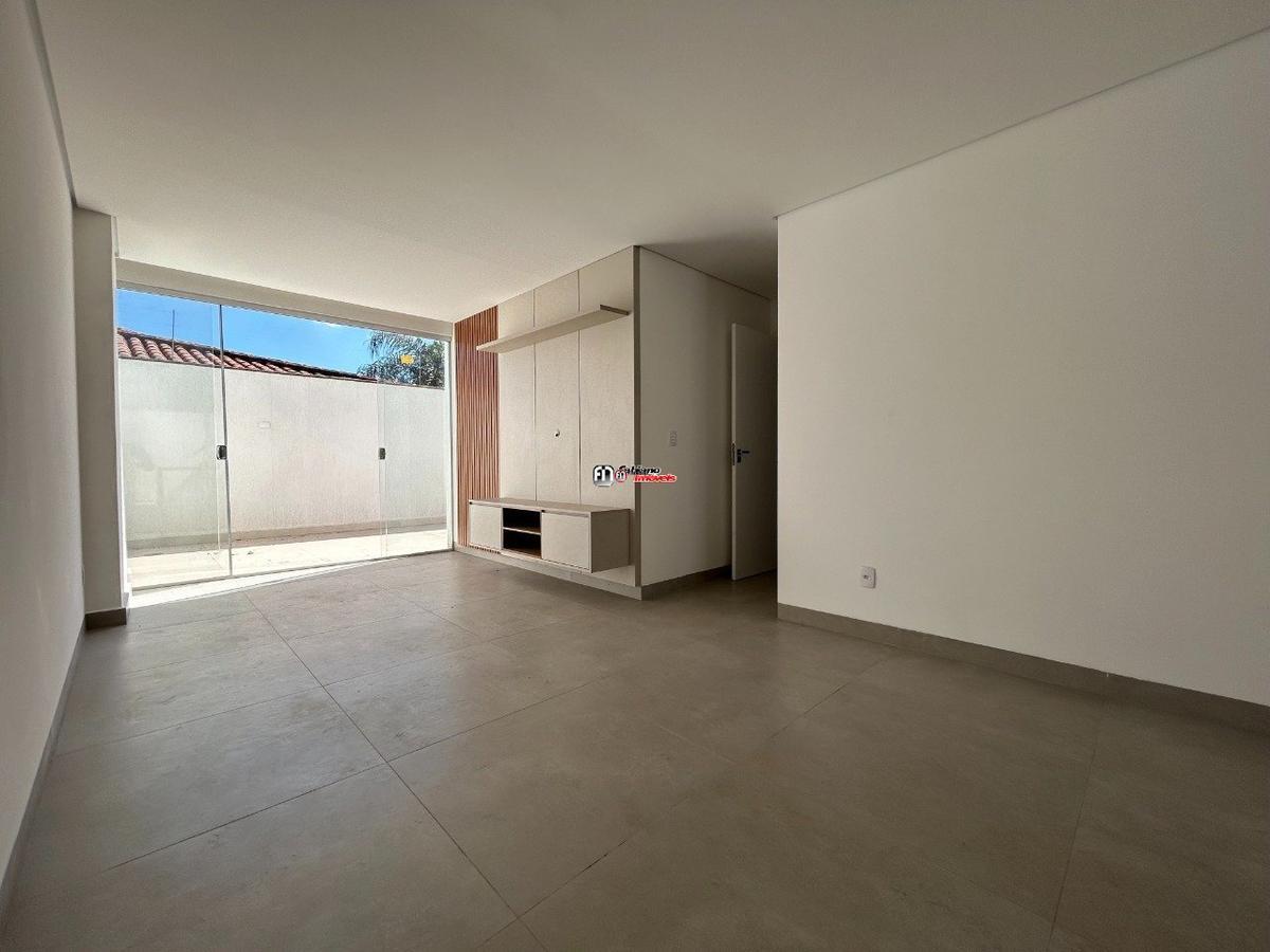 Apartamento, Castelo, 4 Quartos, 2 Vagas, 1 Suíte