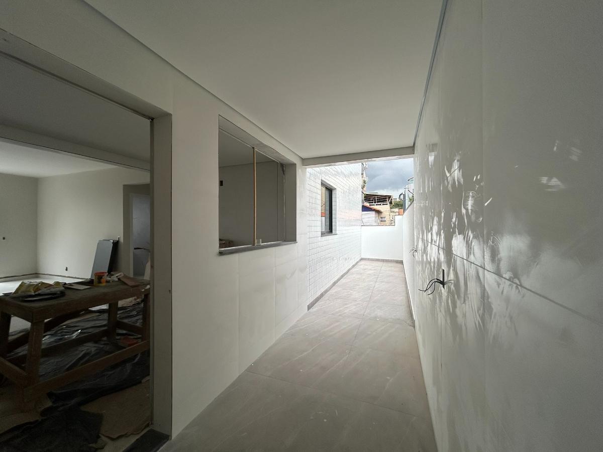 Apartamento, Santa Cruz Industrial, 3 Quartos, 2 Vagas, 1 Suíte