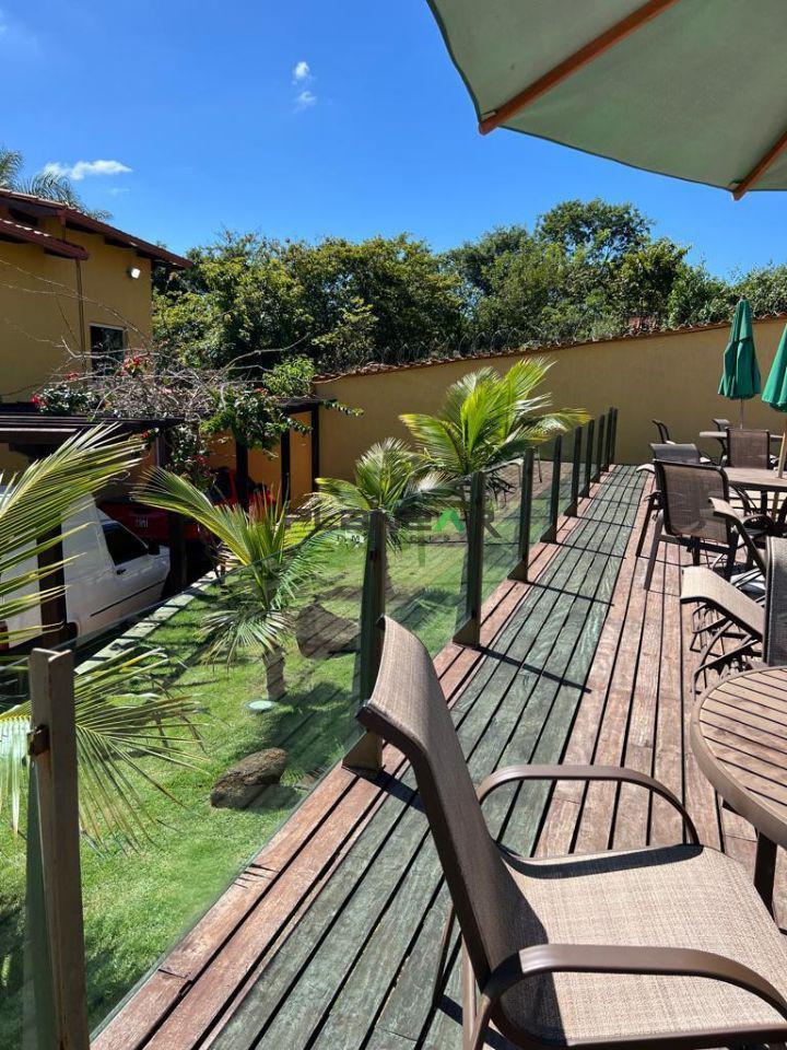 Casa, Solar do Madeira, 3 Quartos, 8 Vagas, 2 Suítes