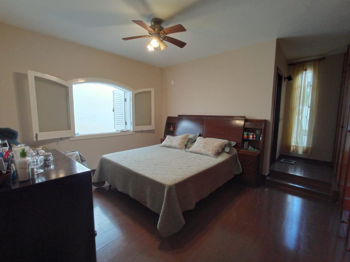 Casa, Buritis, 4 Quartos, 3 Vagas, 2 Suítes