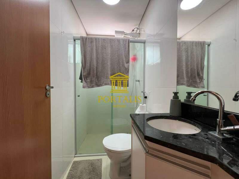 Apartamento, Sagrada Família, 2 Quartos, 1 Vaga