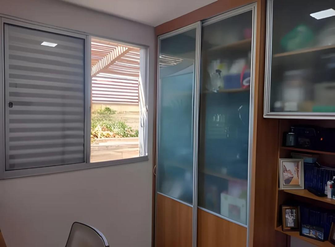 Apartamento, Sagrada Família, 3 Quartos, 1 Vaga, 1 Suíte