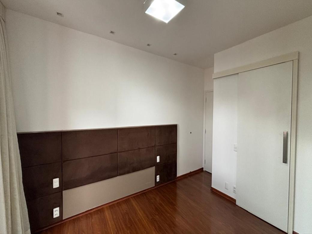 Apartamento, Cidade Jardim, 4 Quartos, 2 Vagas, 1 Suíte