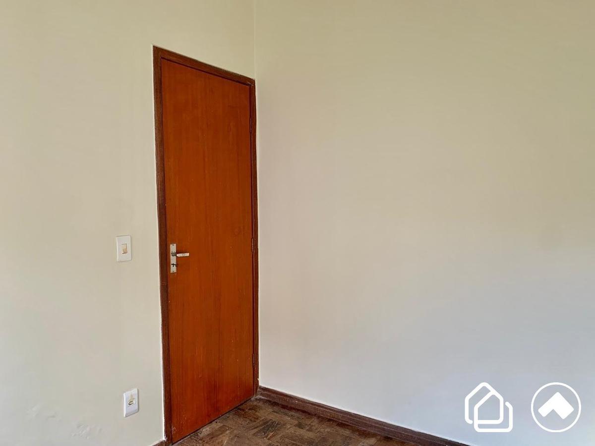 Apartamento, Estoril, 2 Quartos, 1 Vaga
