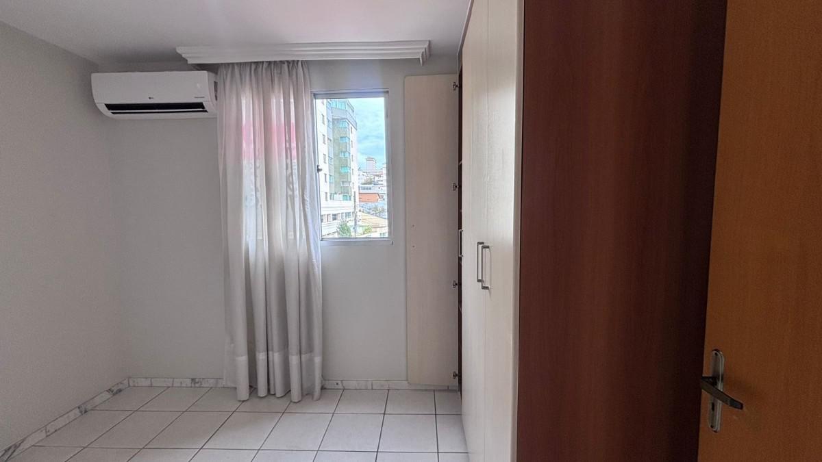 Apartamento, Sagrada Família, 3 Quartos, 1 Vaga, 1 Suíte
