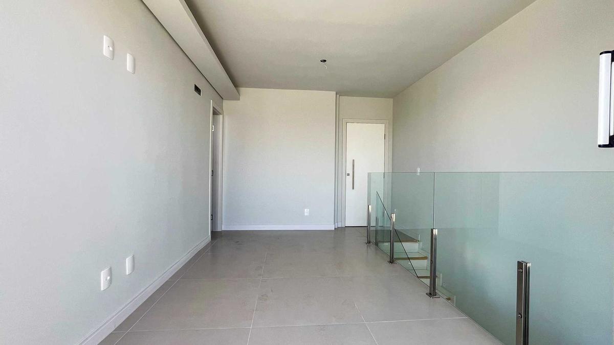 Cobertura, Santa Inês, 3 Quartos, 2 Vagas, 1 Suíte