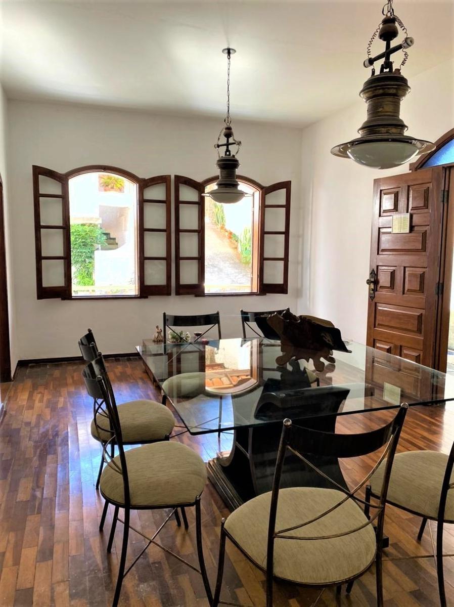 Casa, Sagrada Família, 3 Quartos, 5 Vagas, 1 Suíte