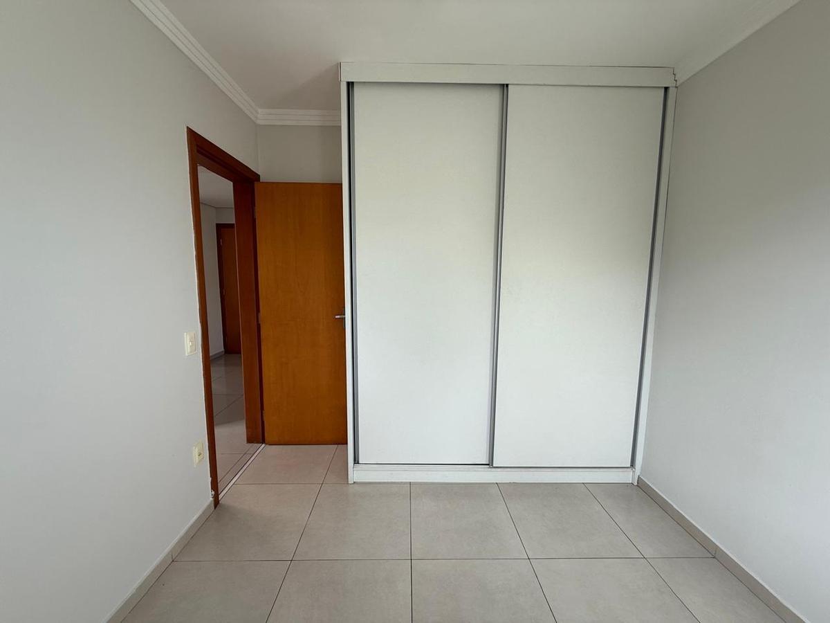 Apartamento, Cabral, 2 Quartos, 1 Vaga