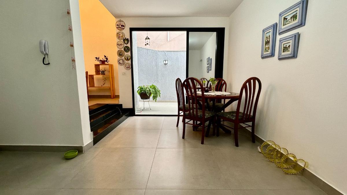 Casa, Itapoã, 4 Quartos, 4 Vagas, 1 Suíte