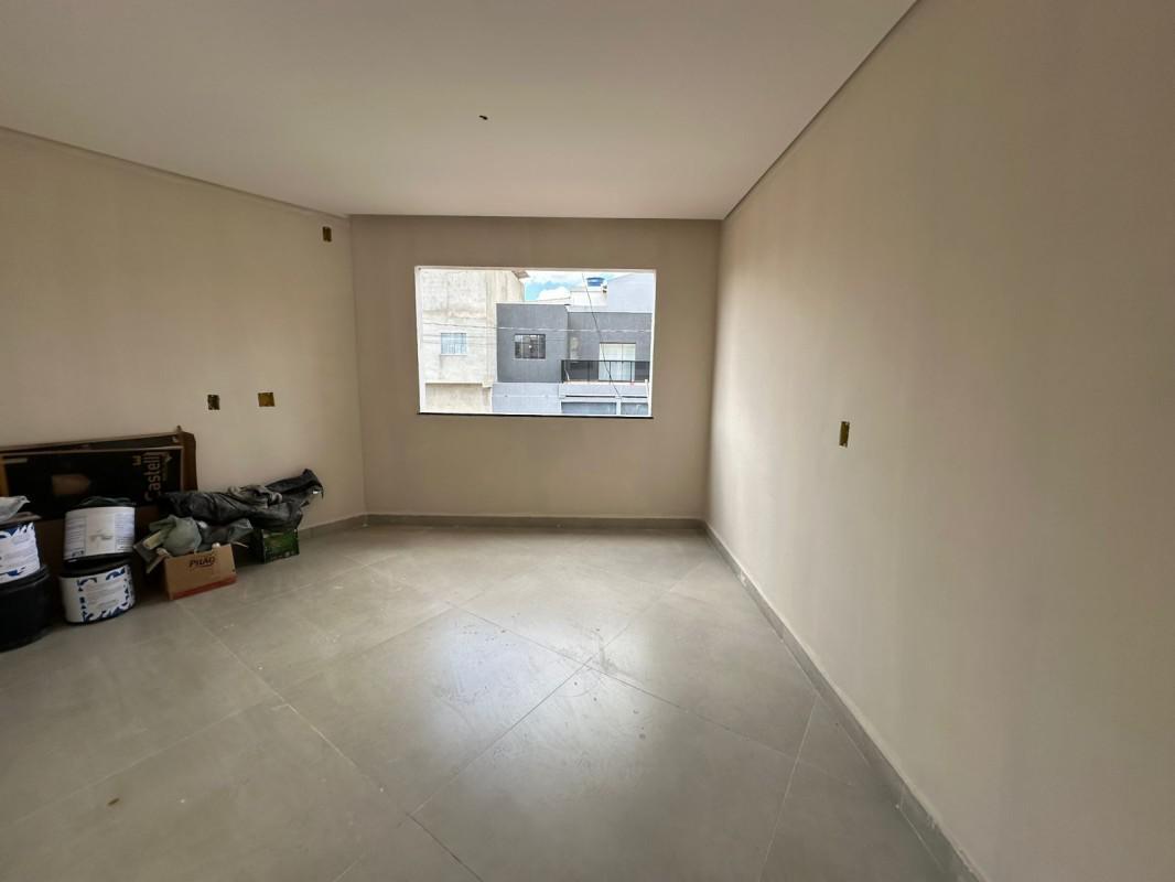 Casa, Monte Verde, 3 Quartos, 2 Vagas, 1 Suíte