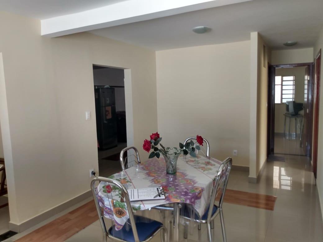 Casa, Novo Glória, 3 Quartos, 2 Vagas, 1 Suíte