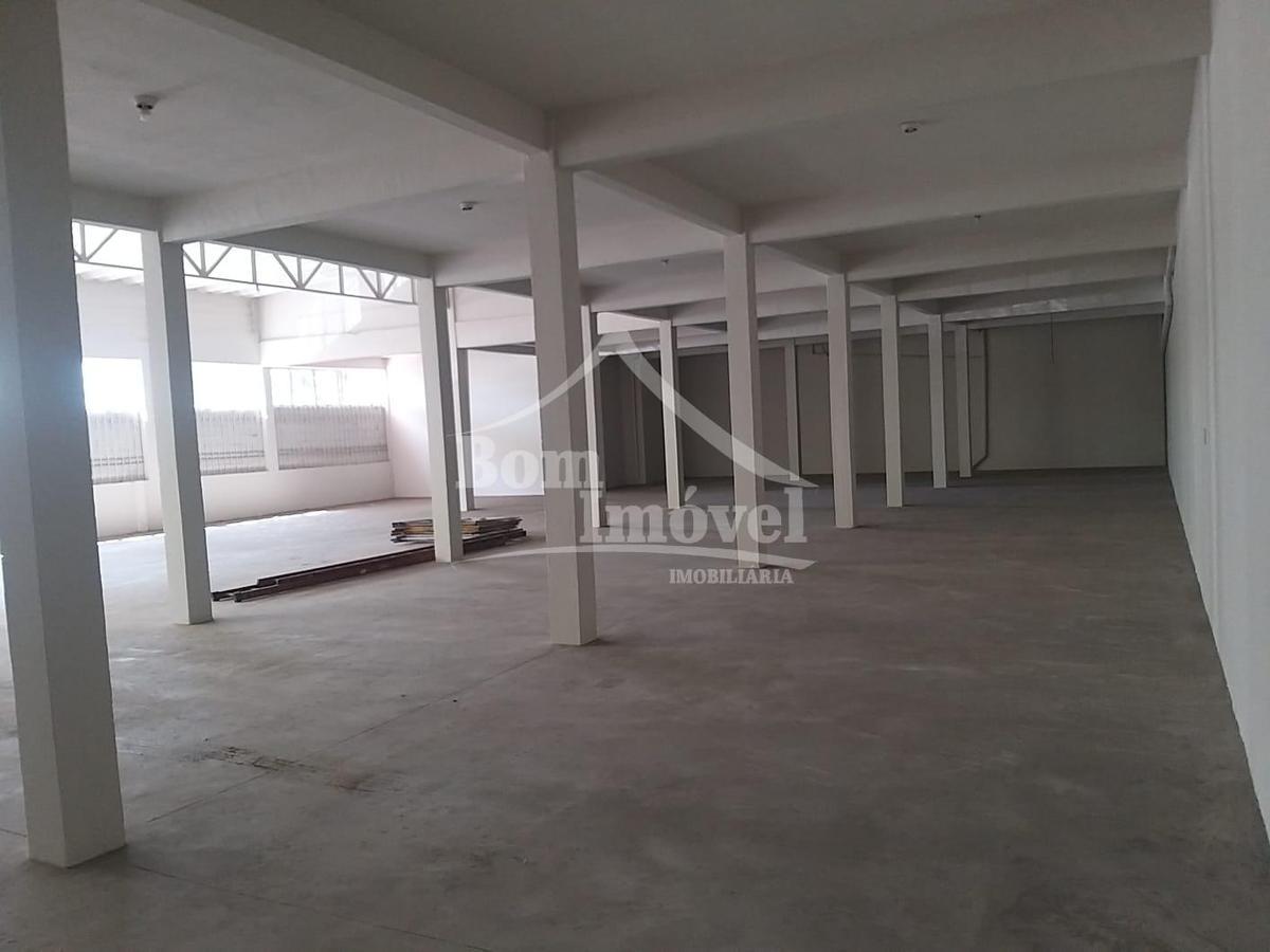 Galpão, Centro, 0 Quarto, 0 Vaga