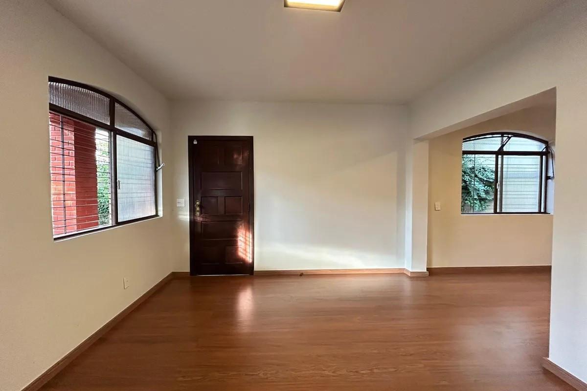 Casa, Liberdade, 4 Quartos, 3 Vagas, 2 Suítes