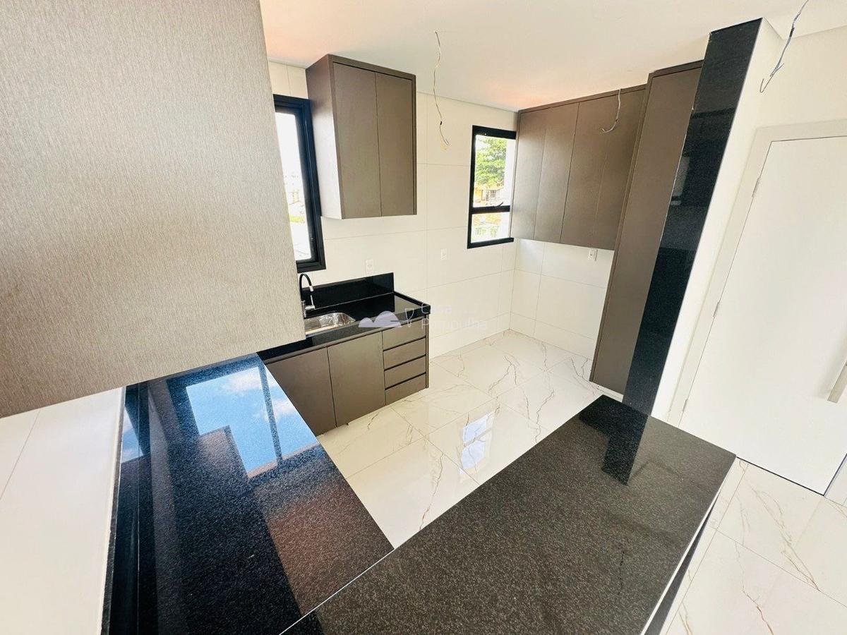 Apartamento, Planalto, 4 Quartos, 2 Vagas, 2 Suítes