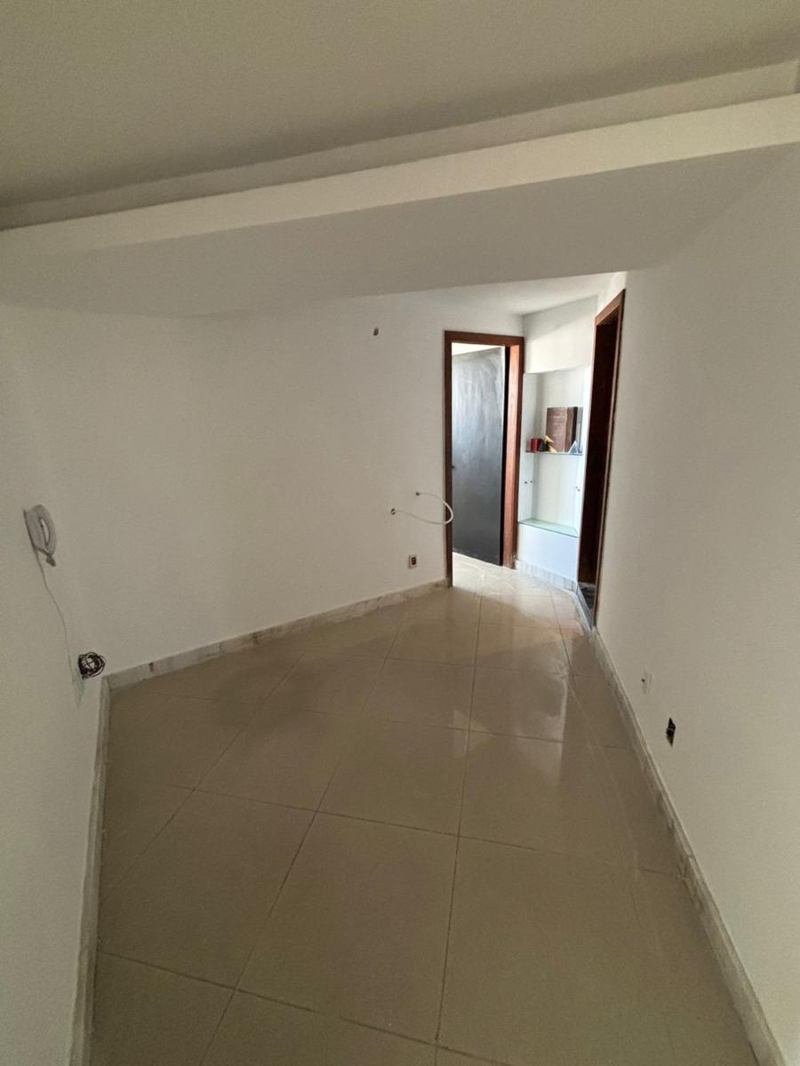 Sala, Floresta, 0 Quarto, 2 Vagas