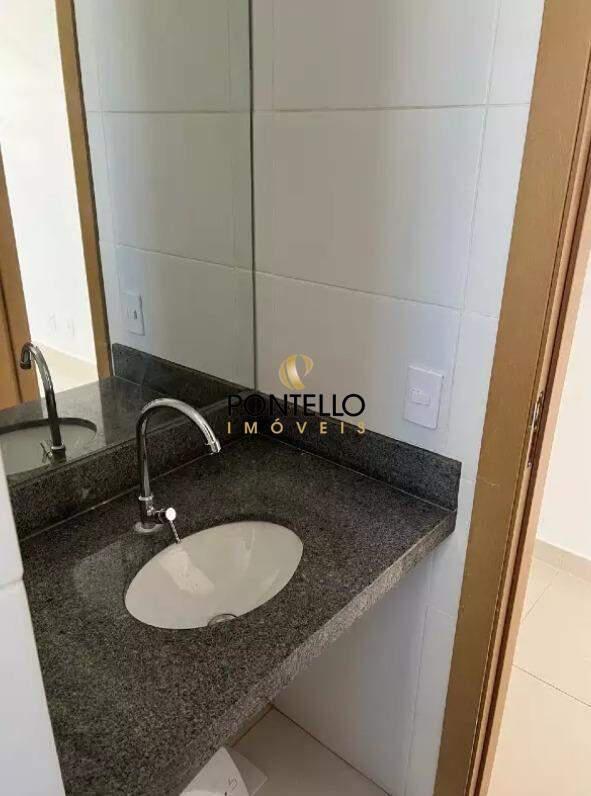 Sala, Vila da Serra, 0 Quarto, 1 Vaga