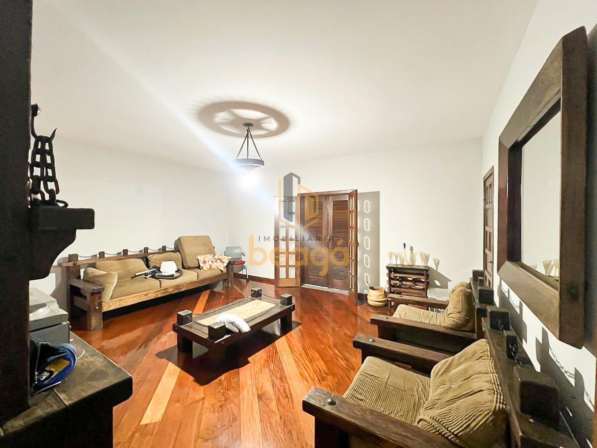 Casa, Nacional, 3 Quartos, 4 Vagas, 1 Suíte