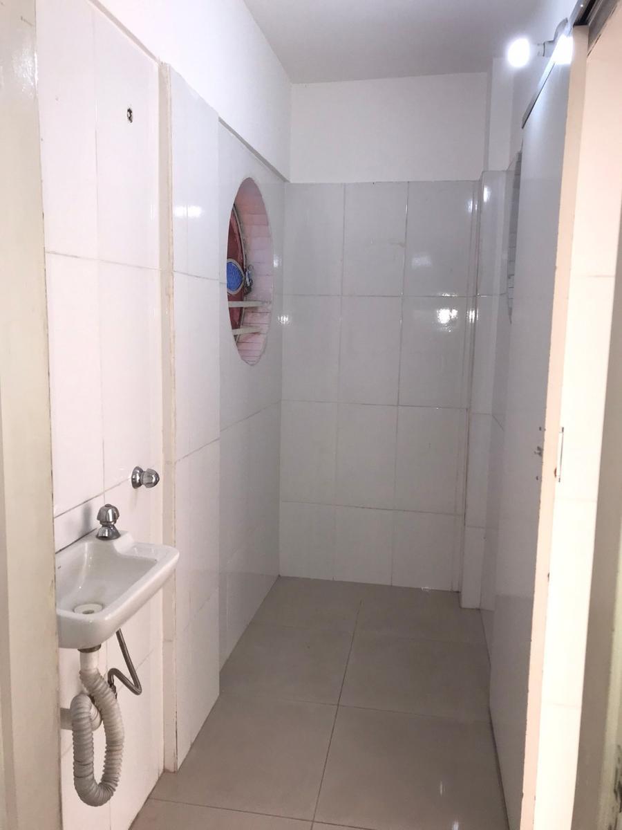 Andar, Savassi, 0 Quarto, 0 Vaga