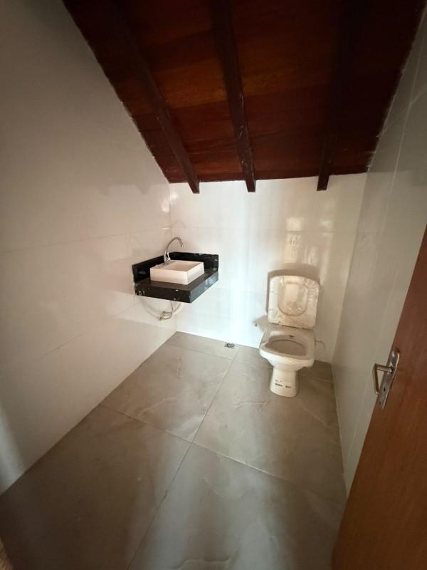 Casa, Ressaca, 2 Quartos, 2 Vagas