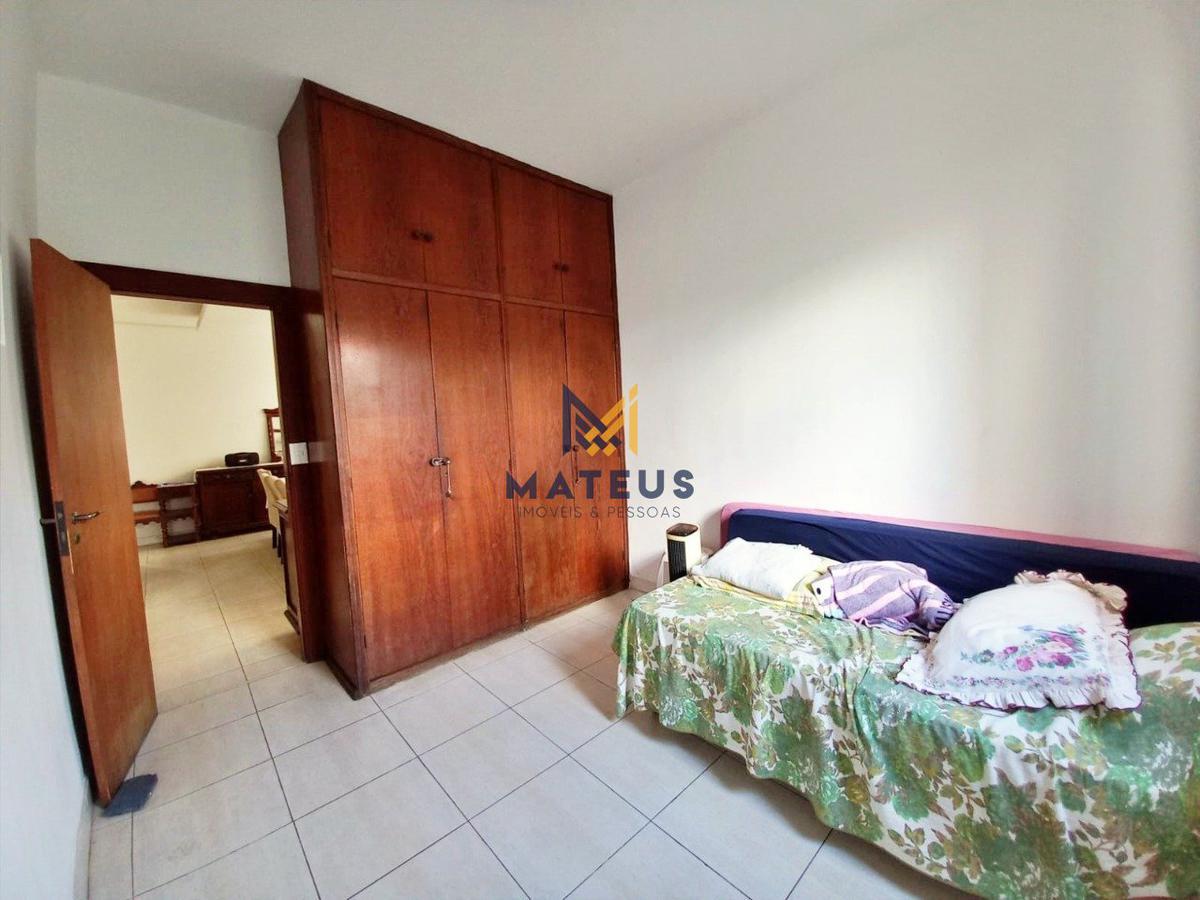 Casa, Carlos Prates, 6 Quartos, 2 Vagas, 2 Suítes