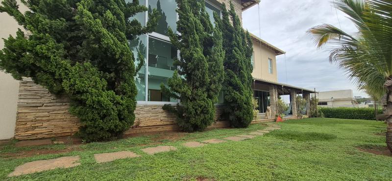 Casa em Condomínio, Confins, 5 Quartos, 4 Vagas, 2 Suítes