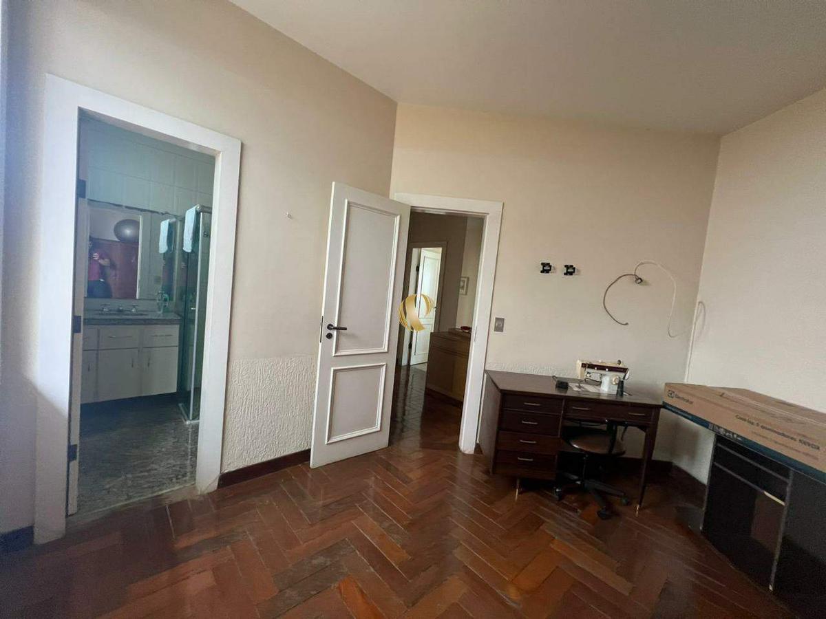 Casa, Mangabeiras, 6 Quartos, 6 Vagas, 4 Suítes
