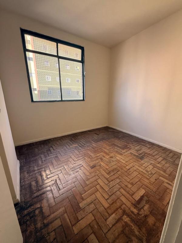 Apartamento, Centro, 2 Quartos, 0 Vaga