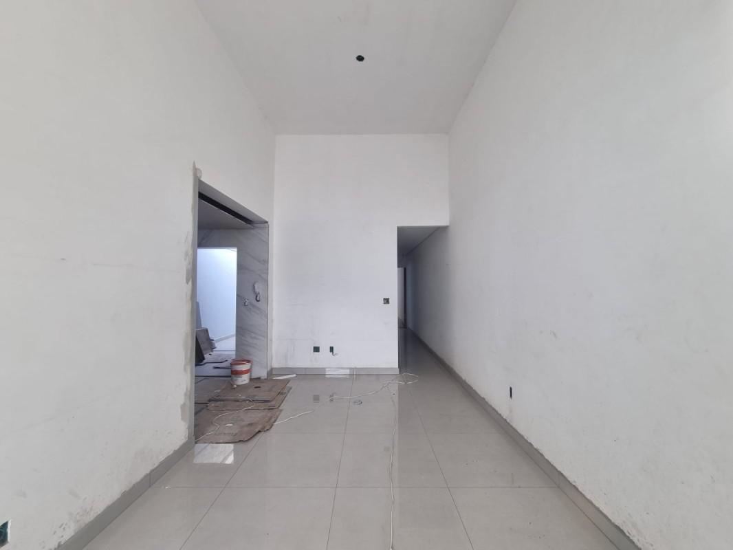 Casa, Europa, 2 Quartos, 3 Vagas, 1 Suíte