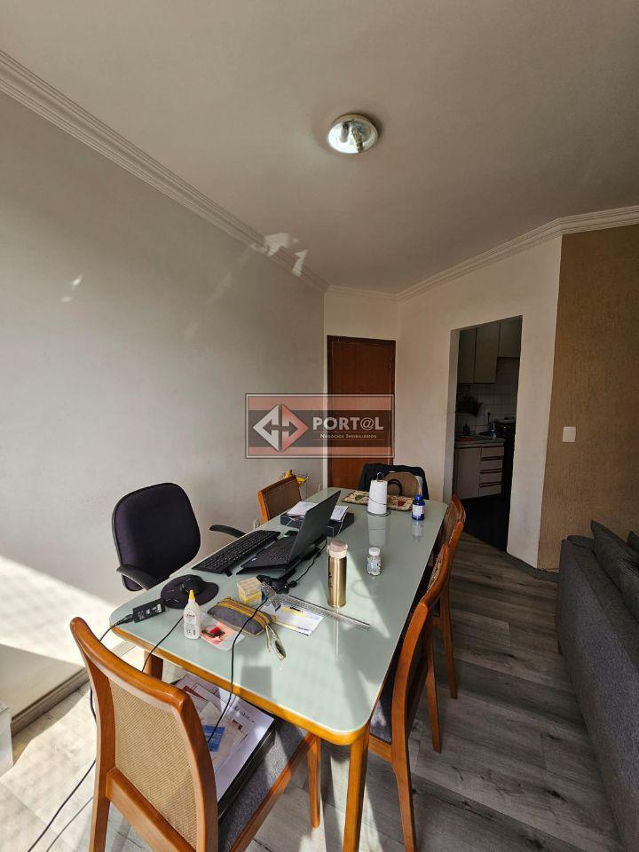 Apartamento, Estoril, 3 Quartos, 1 Vaga, 1 Suíte