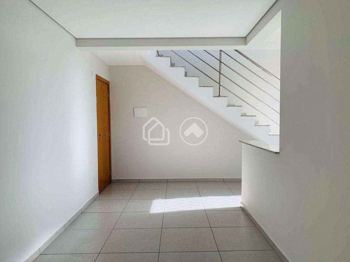 Cobertura, São Gotardo, 2 Quartos, 2 Vagas