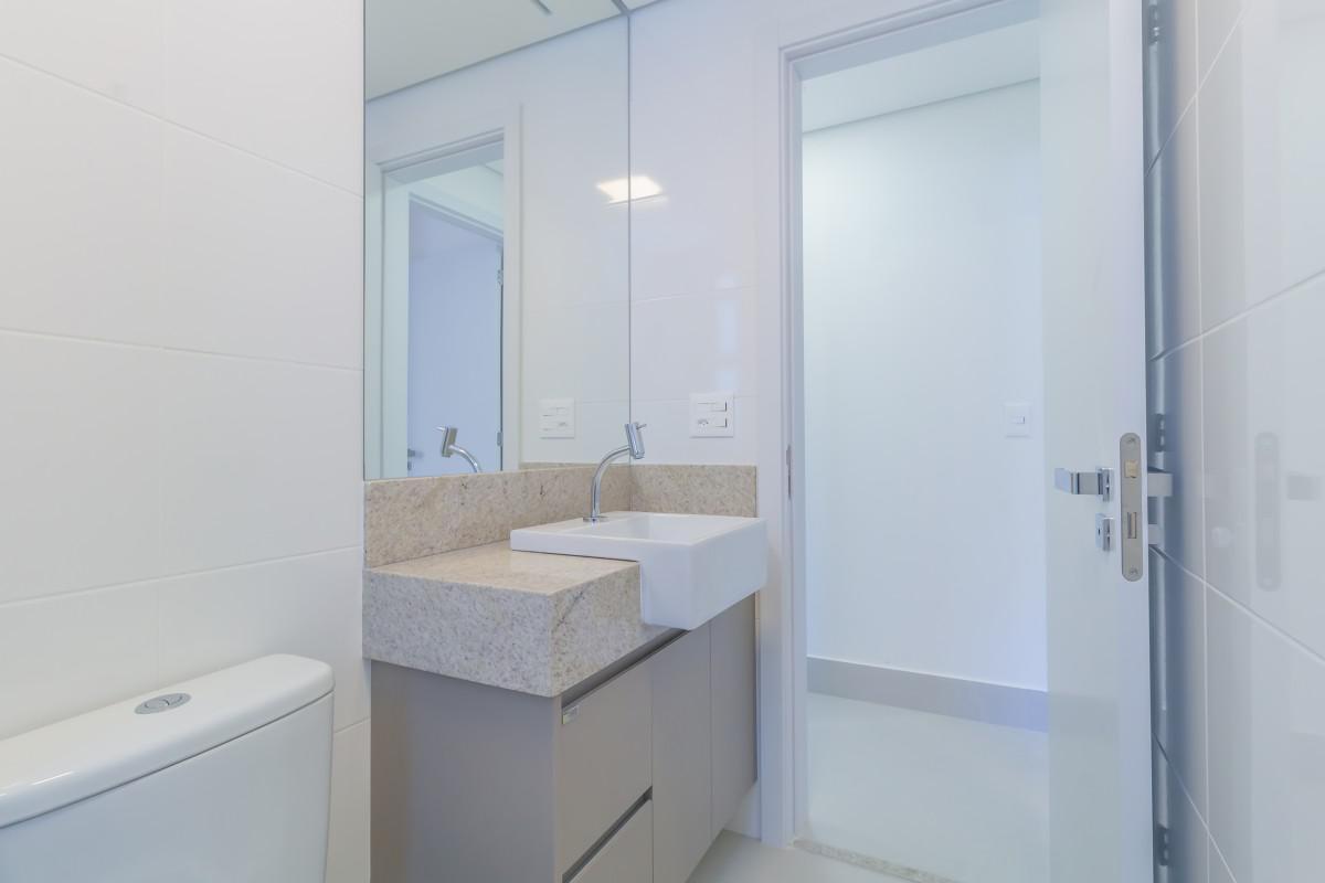 Apartamento, Sagrada Família, 3 Quartos, 2 Vagas, 1 Suíte