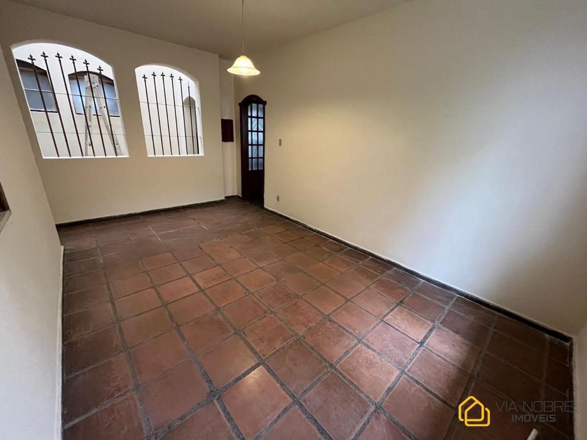 Casa, Santo Antônio, 5 Quartos, 3 Vagas, 1 Suíte