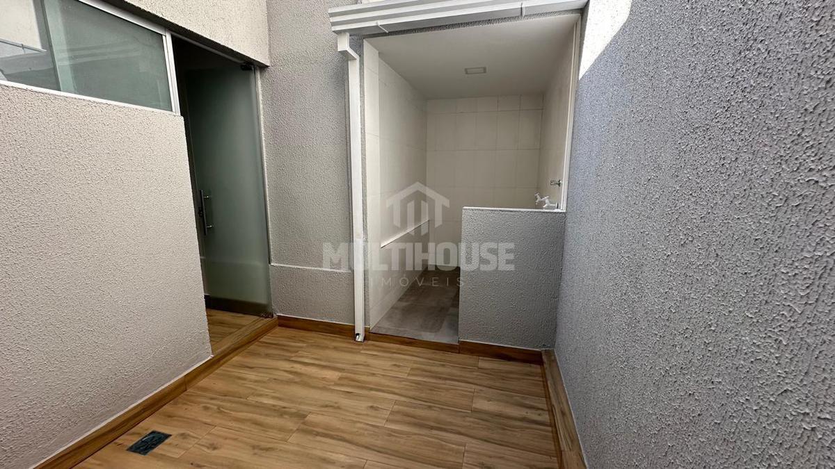 Casa, Vitória, 4 Quartos, 3 Vagas, 1 Suíte
