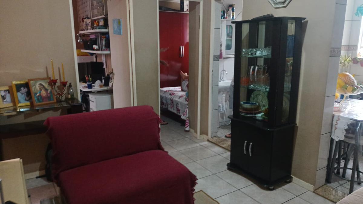 Apartamento, Solar do Barreiro, 2 Quartos, 1 Vaga