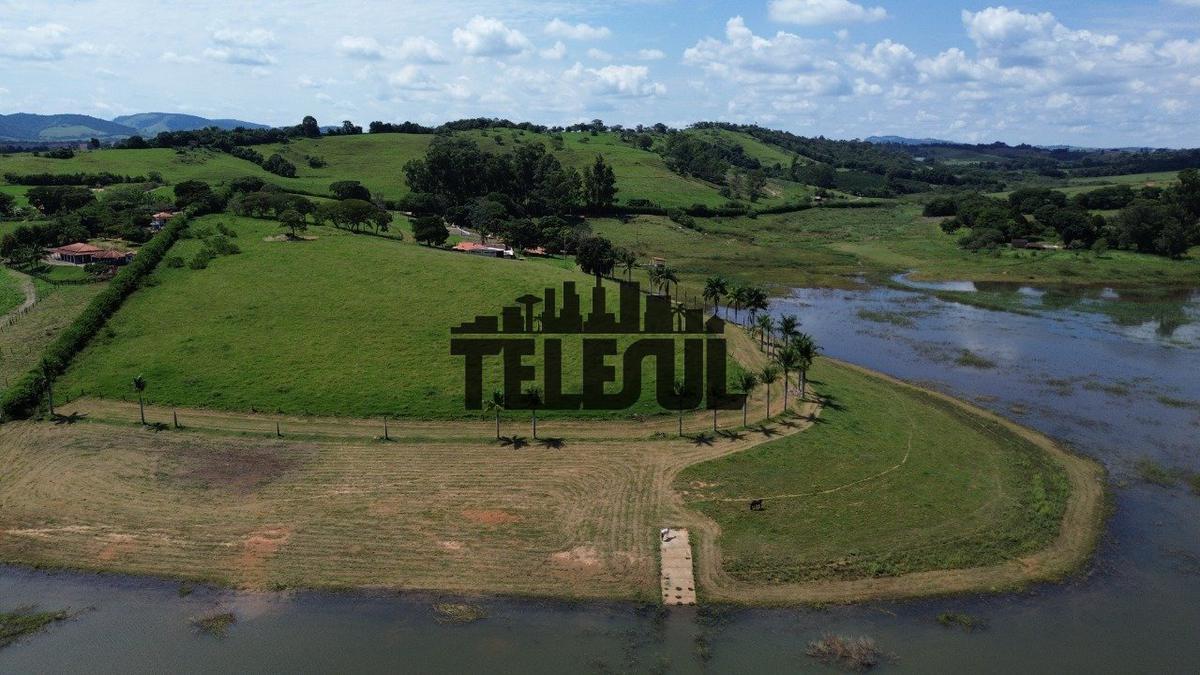 Fazenda, Zona Rural, 5 Quartos, 2 Vagas, 2 Suítes