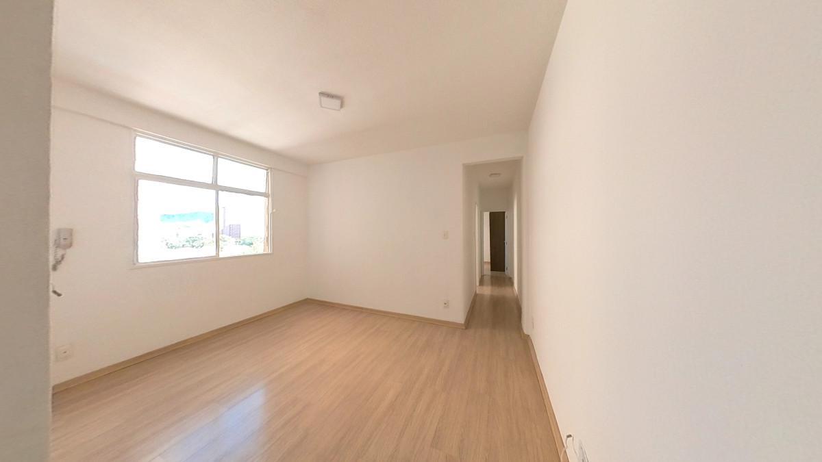 Apartamento, Floresta, 2 Quartos, 0 Vaga