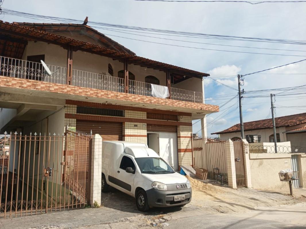 Casa Comercial, Alvorada, 3 Quartos, 5 Vagas, 1 Suíte