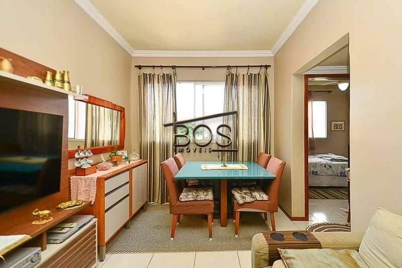 Apartamento, Sagrada Família, 2 Quartos, 1 Vaga, 1 Suíte