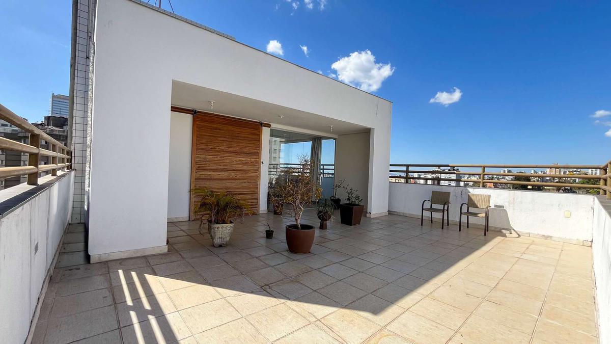 Cobertura, Luxemburgo, 4 Quartos, 2 Vagas, 1 Suíte