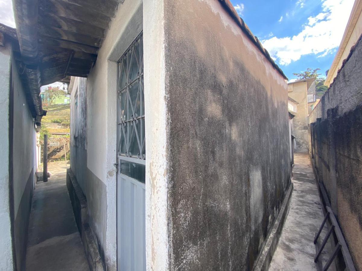 Lote, Monte Castelo, 8 Quartos, 4 Vagas