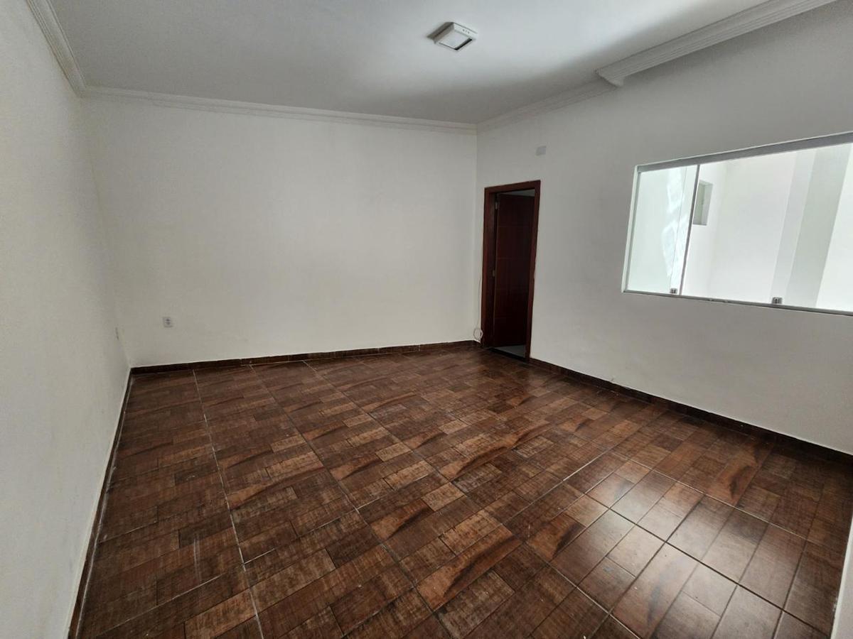 Casa, Colonial, 3 Quartos, 10 Vagas, 2 Suítes