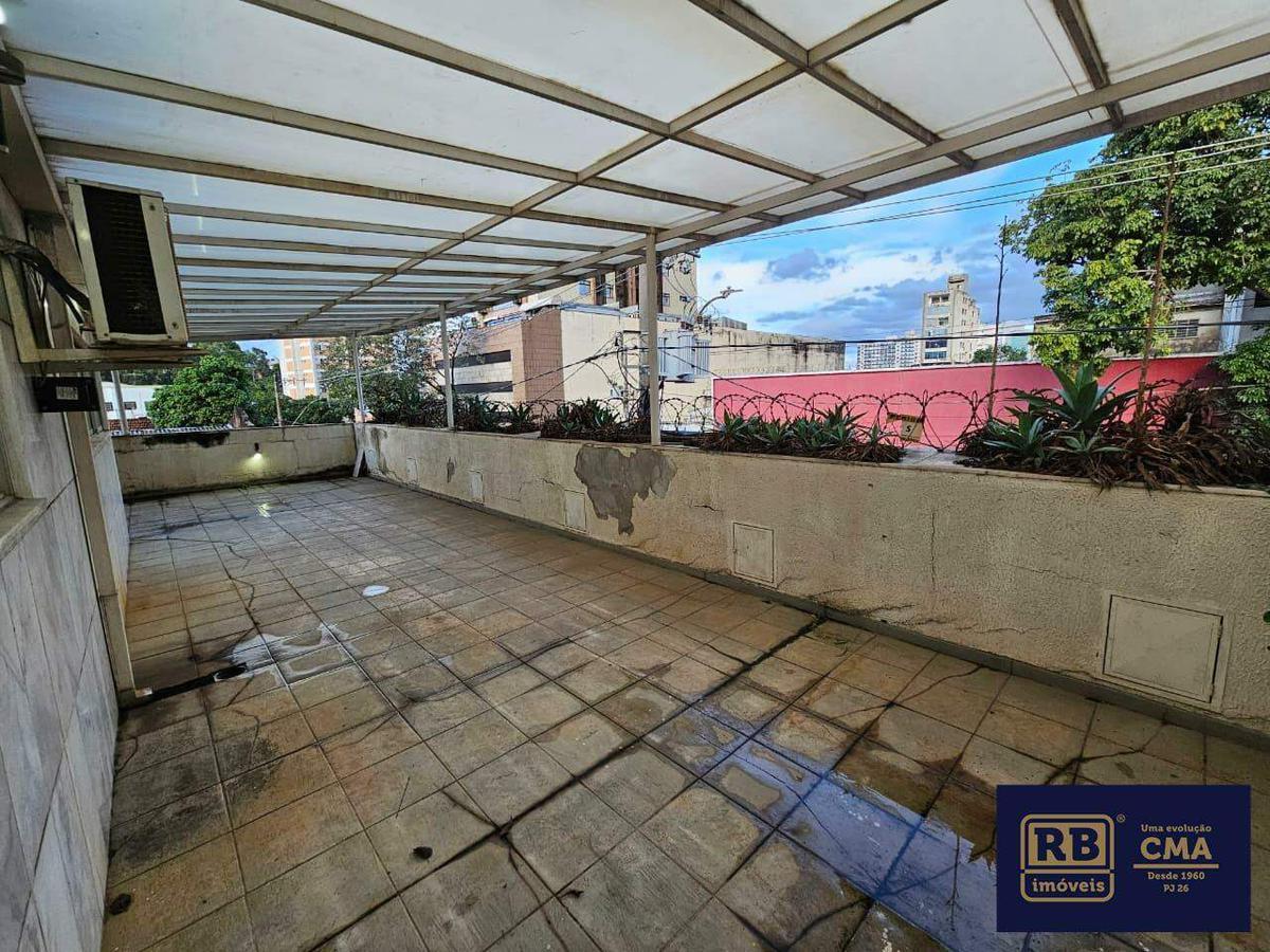 Sala, Barro Preto, 0 Quarto, 4 Vagas