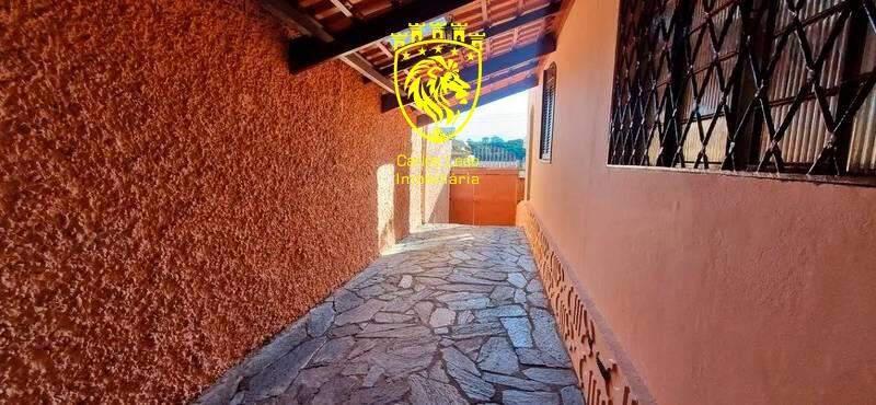 Casa, Santa Inês, 3 Quartos, 2 Vagas, 2 Suítes