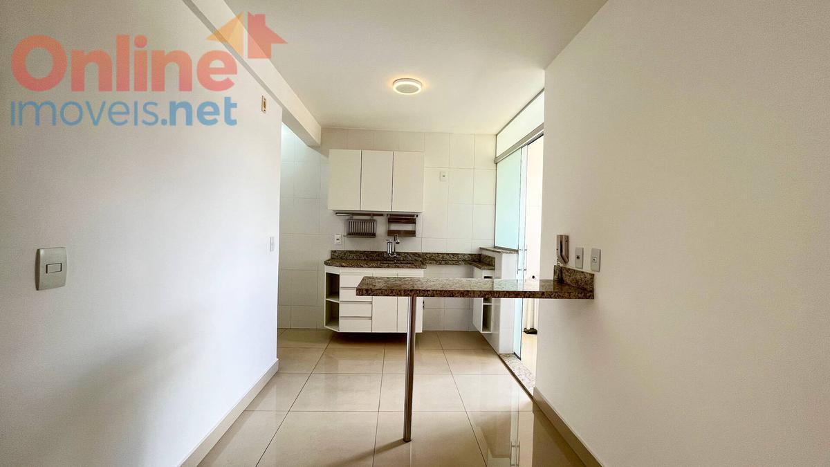 Apartamento, Estoril, 3 Quartos, 0 Vaga, 1 Suíte
