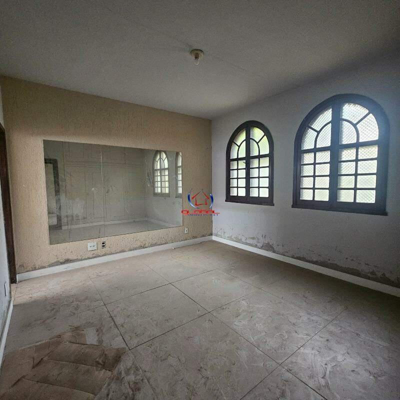 Casa, Ouro Preto, 4 Quartos, 2 Vagas, 1 Suíte